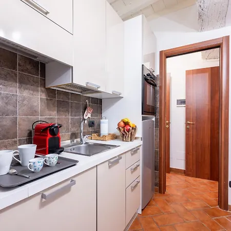 Piazza San Bartolomeo Bright&comfy X4