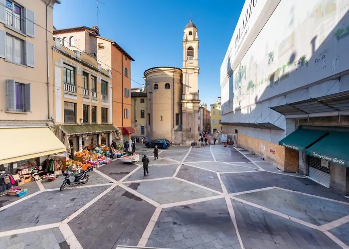 Apartamento Guesthost - Piazza San Bartolomeo Bright&comfy X4 *